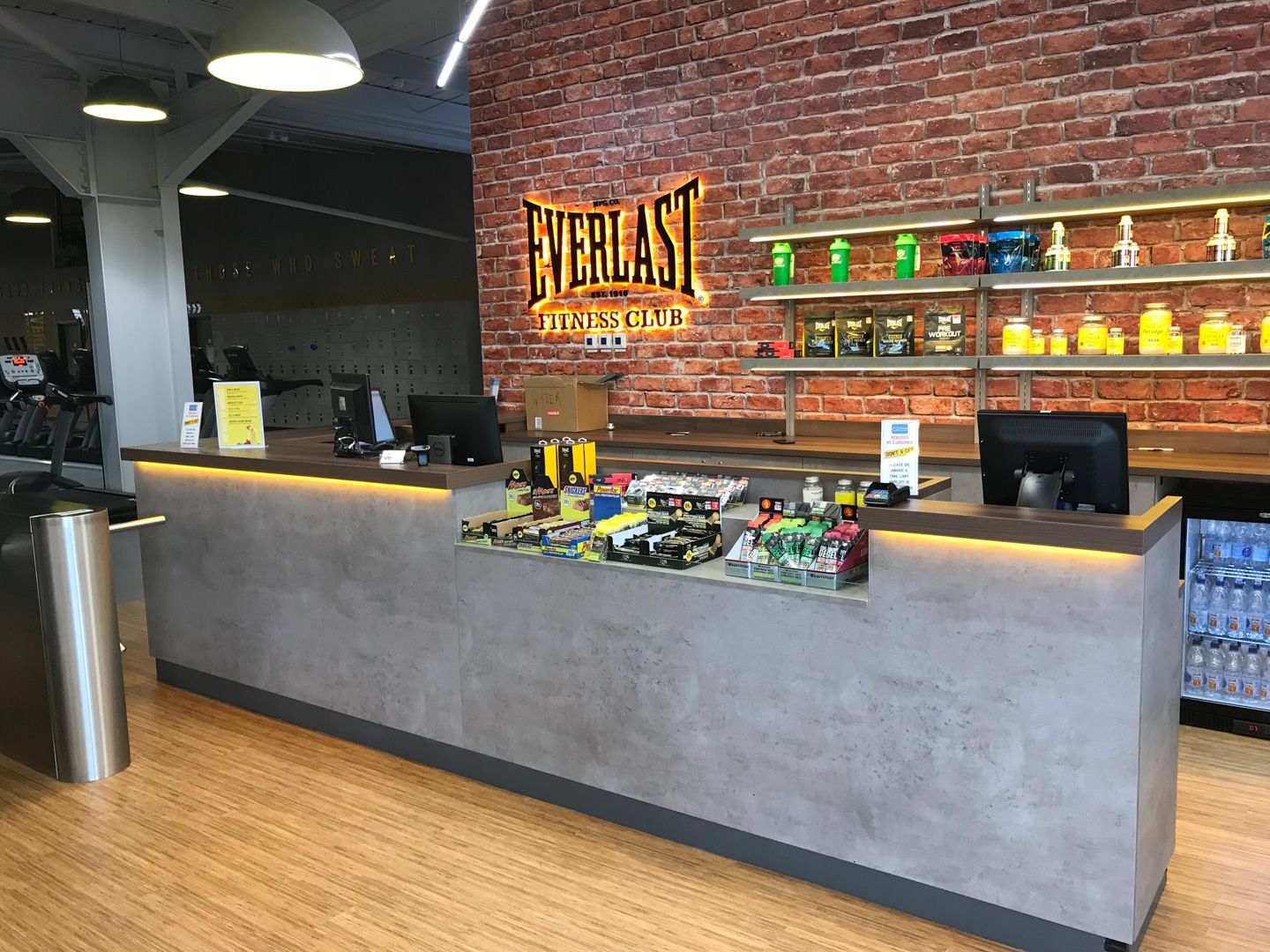 Everlast Fitness Clubs